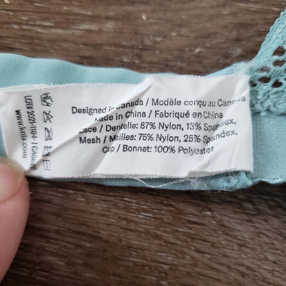 Knix Deep V Lace Bralette in Sage, Size Large 36A 36B 36C - Picture 16 of 16
